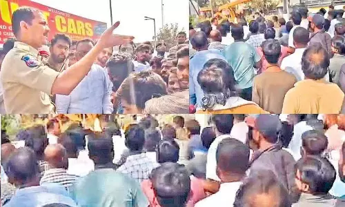 సెకండ్ హ్యాండ్ కారు 26వేలు.. ఎగబడ్డ జనం.. తర్వాత ధ్వంసం.. అరెస్ట్