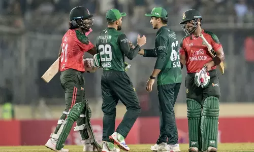 టి 20 ప్ర‌పంచ క‌ప్.. బంగ్లాలా తోకాడిస్తున్న పాకిస్థాన్..ఇక క‌త్తెరే