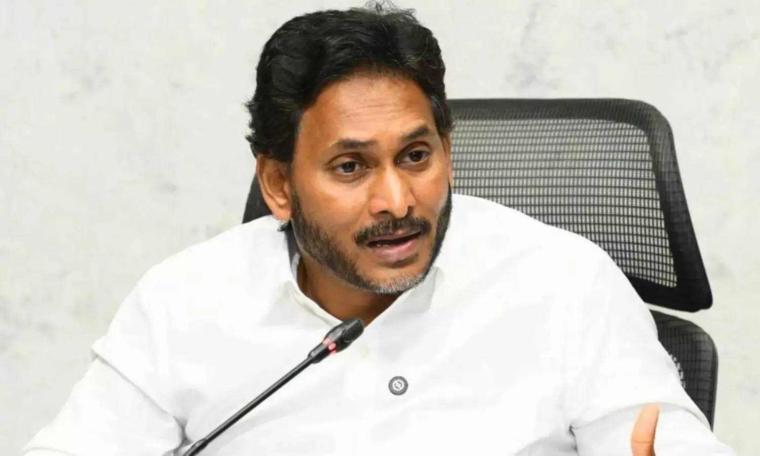 జగన్ భారీ హామీ...క్యాడర్ హ్యాపీ నా ?