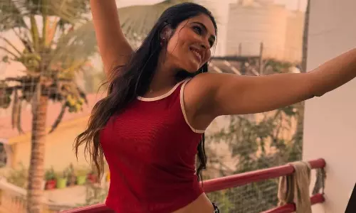 మొత్తం అంతా నువ్వే అంటున్న దివి.. ఏంటి సంగతులు బేబీ!