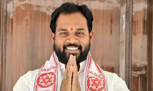 అరవ శ్రీధర్ విషయంలో జనసేన కీలక నిర్ణయం!