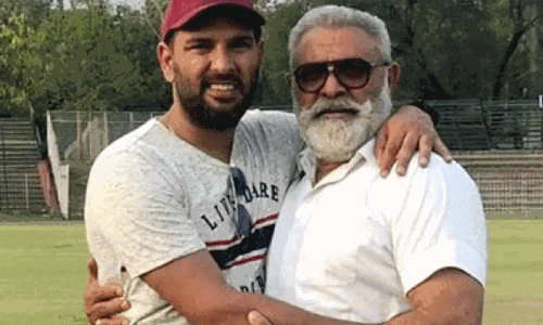 అతడు ఎప్పుడూ తండ్రిలా లేడు.. యూవీ షాకింగ్ కామెంట్!