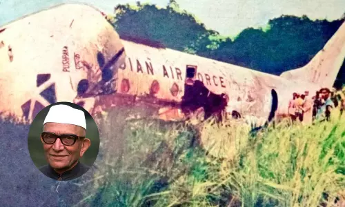 ఐదుగురు మరణించిన విమాన ప్రమాదంలో భారత ప్రధాని ఎలా బయటపడ్డారు..!