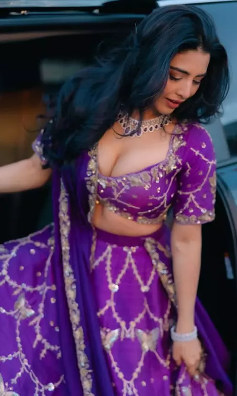 Daksha Nagarkar Dazzles in Violet Elegance