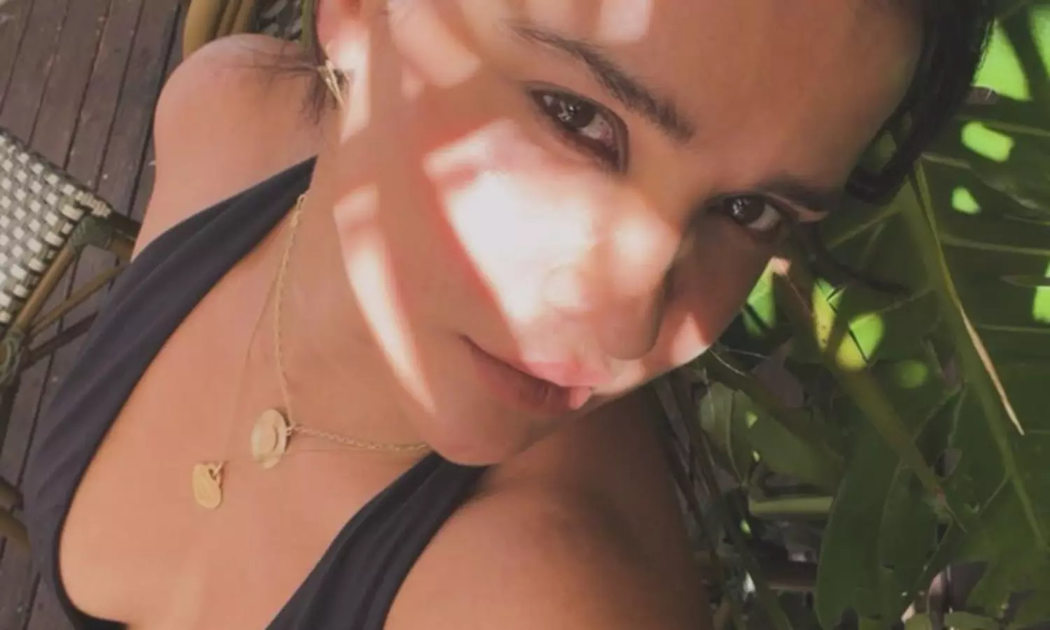 శర్మా గాళ్ సెల్ఫీలతోనే సగం జీవితం ఖతమ్ శర్మా గాళ్ సెల్ఫీలతోనే సగం జీవితం ఖతమ్