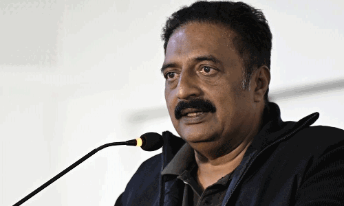 ప్రకాశ్ రాజ్ ఫైర్.. సినిమా వేడుకల్లో పాలిటిక్స్ ఏంటి?