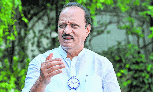 అజిత్  పవార్  బ్రతికి ఉంటే ఫిబ్రవరి 12న కీలక పరిణామం!