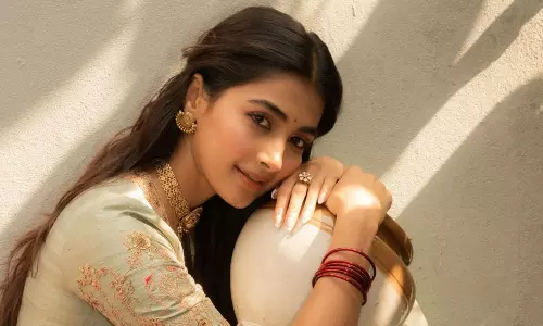 ఈ తెలుగు హీరోలైనా పూజా హెగ్డేను కాపాడుతారా?