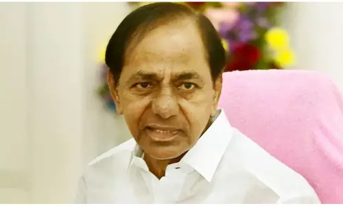 తొలిసారి గడ్డు పరిస్థితిని ఎదుర్కొంటున్న కేసీఆర్