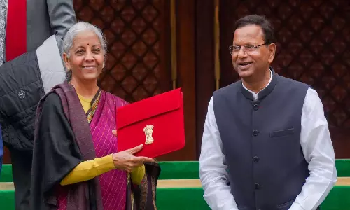 బడ్జెట్ 2026-27: ధరలు పెరిగే, తగ్గే వస్తువులు ఇవే!