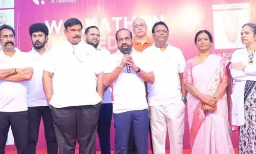 క్యాన్సర్ కారణంగా తల్లి, సోదరిని కోల్పోయా...మంత్రి ఆవేదన