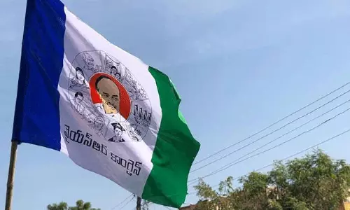 బాబుతో పెట్టుకుని.. ఆనాడు-ఈనాడు వైసీపీకి న‌ష్ట‌మే.. !