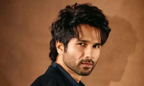 సౌత్ మాస్ యాక్ష‌న్ స్టైల్‌ని కాపీ కొడుతున్నారా?