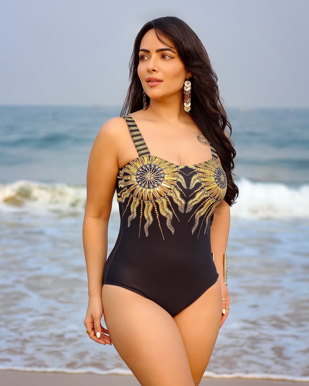 Aanchal Munjal Spreads February Love Aanchal Munjal Spreads February Love