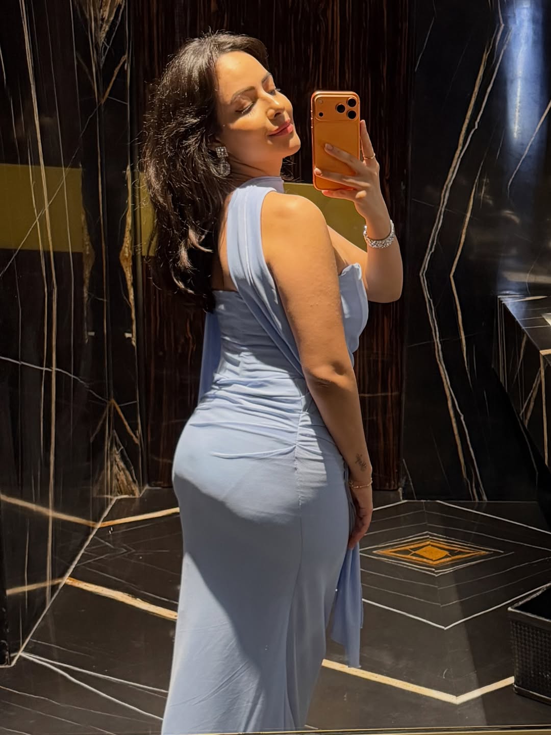 Aanchal Munjal Spreads February Love Aanchal Munjal Spreads February Love