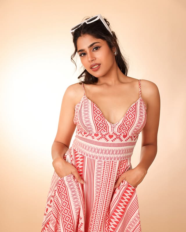 Faria Makes You Fall in Love All Over Again Faria Makes You Fall in Love All Over Again