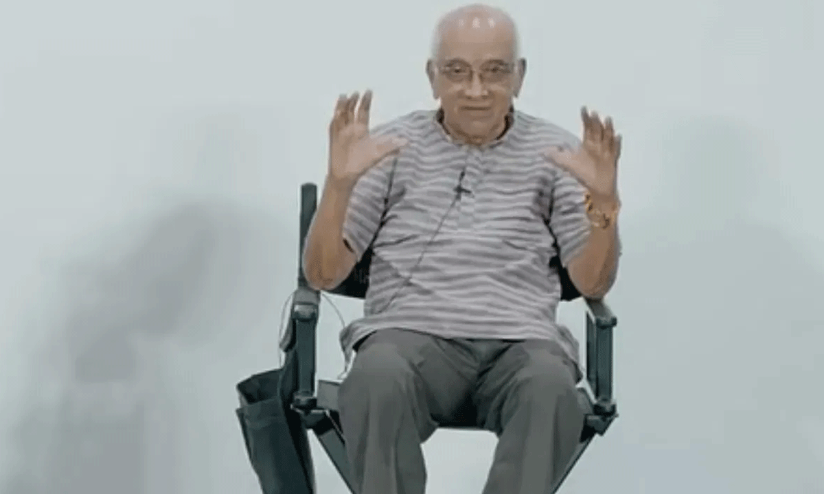 ఆ డైరెక్టర్ హిట్టు కొడితే టాలీవుడ్కు ఓ గుణపాఠమే? ఆ డైరెక్టర్ హిట్టు కొడితే టాలీవుడ్కు ఓ గుణపాఠమే?