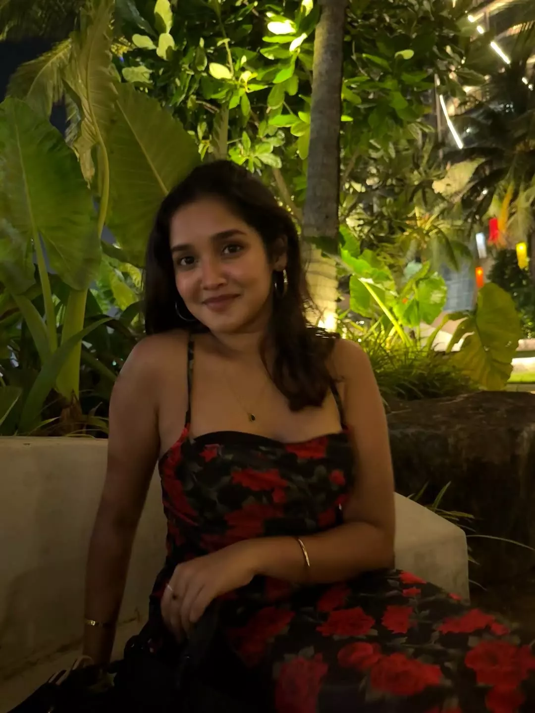 Anikha Surendran Elegant Saree Photoshoot Rooted Charm Glows Anikha Surendran Elegant Saree Photoshoot Rooted Charm Glows