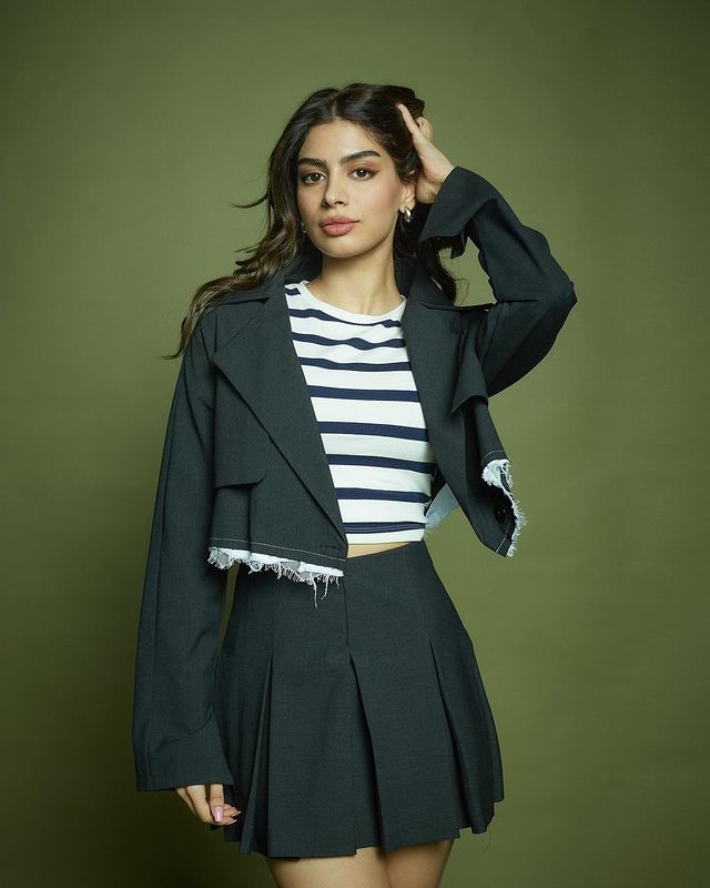 Khushi Kapoor Turns Heads With Her Fitness-Chic Look