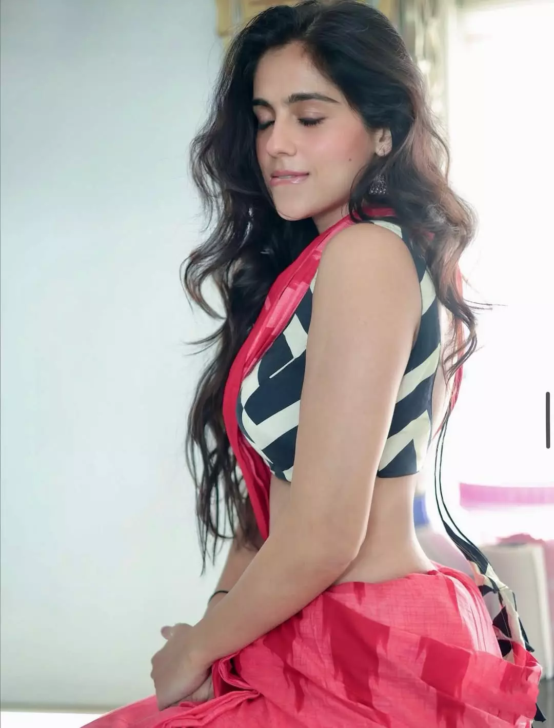 Rose Sardana Where Simplicity Meets Screen Presence Rose Sardana Where Simplicity Meets Screen Presence