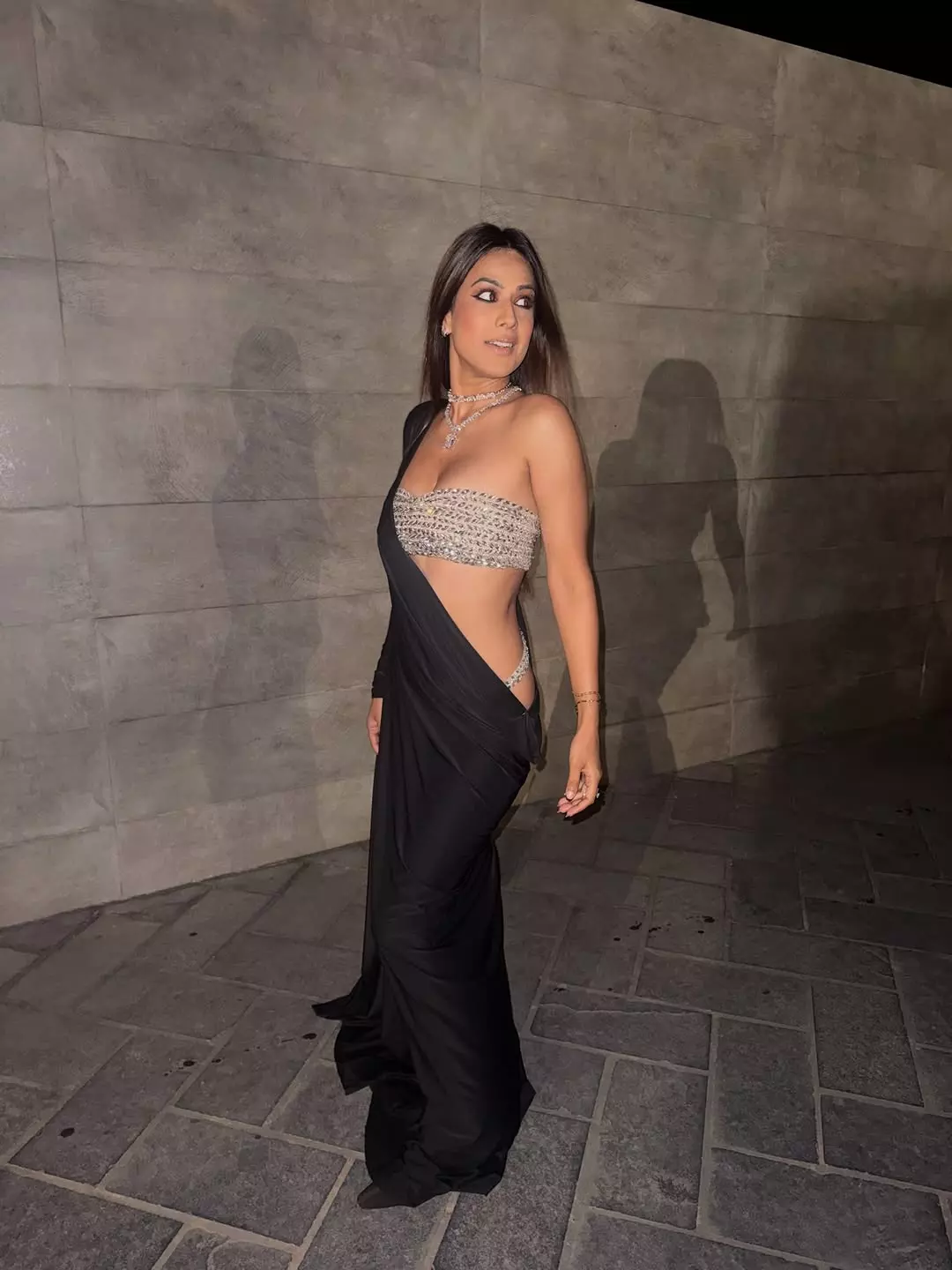 Nia Sharma Stuns in Classic Black Saree with Bold Confidence Nia Sharma Stuns in Classic Black Saree with Bold Confidence