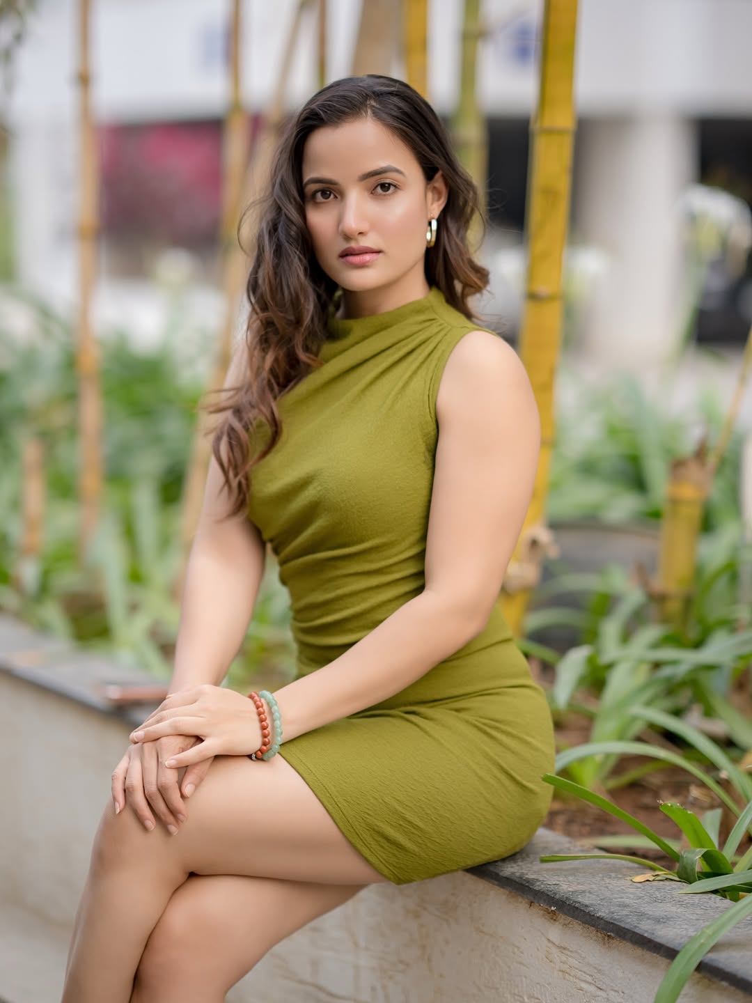 Siri Hanumanthus Chic Olive-Green Look Steals the Spotlight