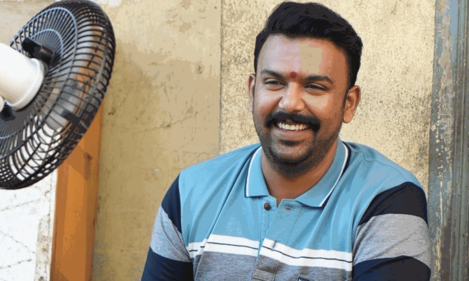 ఓం శాంతి: తరుణ్ భాస్కర్ కు సరైన అటెన్షన్ రాలేదా? ఓం శాంతి: తరుణ్ భాస్కర్ కు సరైన అటెన్షన్ రాలేదా?