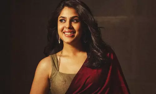 ముసి ముసి నవ్వులతో స్పెషల్ అట్రాక్షన్ గా నిలిచిన ఫరియా అబ్దుల్లా!