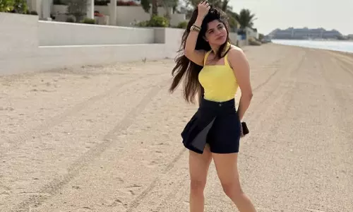 Dubai Diaries: Divya Bharathi in Soft, Stunning Frames