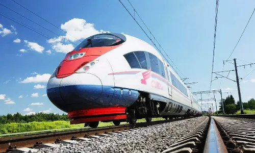 ఊరిస్తున్న రైల్వే.. వింటుంటేనే ఎంత ఆనందమో..!!