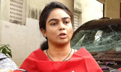 అంబ‌టి మౌనిక పొలిటిక‌ల్ ఎంట్రీనా.. ?