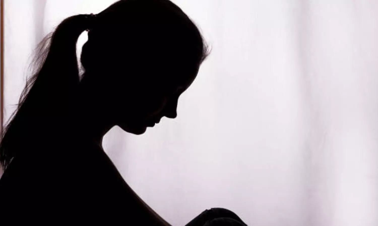 నంబర్ బ్లాక్ చేశాడని ప్రియుడ్ని చంపేసిన ప్రియురాలి