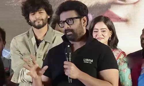 స్టేజిపై బూతు సాంగ్.. జేడీ చక్రవర్తి షాకింగ్ కామెంట్స్.. ఏమన్నారంటే?