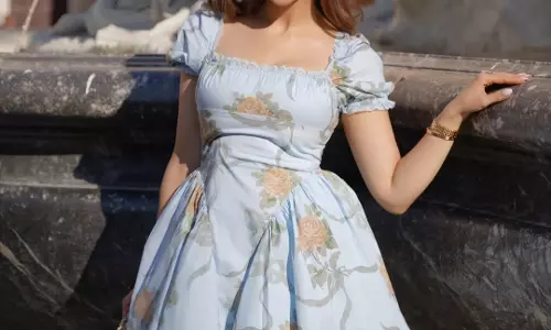 Aamna Sharif’s Latest Outfit Proves How Simplicity Can Be Striking