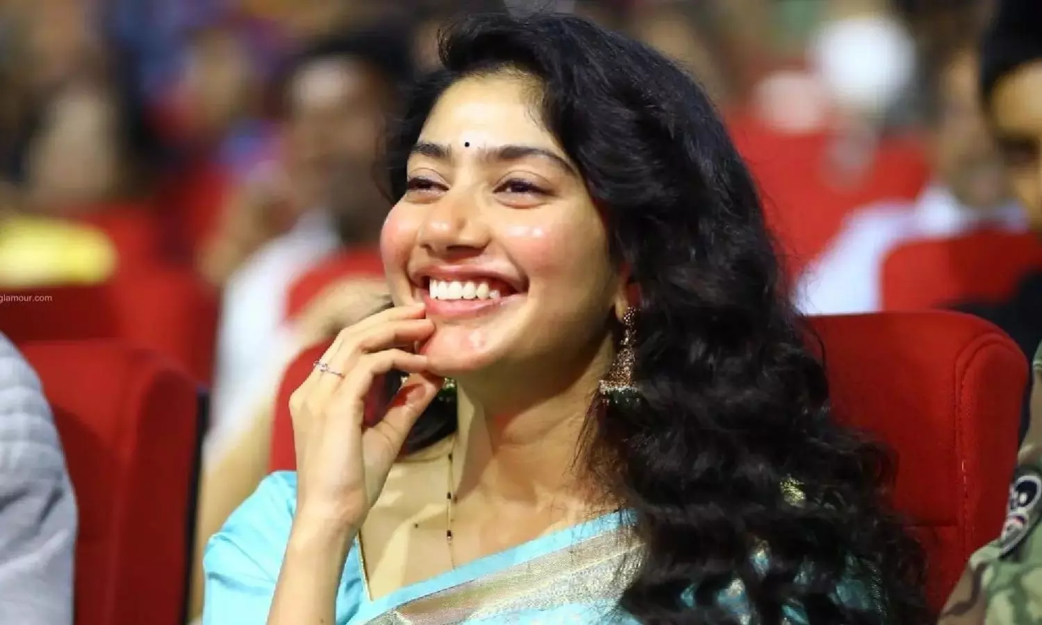 సీతైనా.. సుమతైనా.. ఆమే ఎందుకు..?