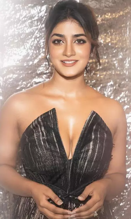 Dimple Hayathi Makes You Fall in Love Without Trying