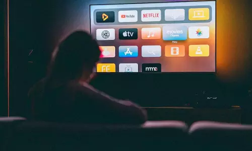 ఈ వీకెండ్స్ లో సందడి చేయనున్న చిత్రాలు/ సిరీస్ లివే.. లిస్ట్ లో మీ ఫేవరెట్ మూవీస్ కూడా!