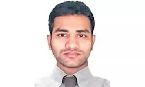 ఐబొమ్మ రవికి బెయిల్ ఇవ్వొద్దు.. ఇస్తే పారిపోతాడు