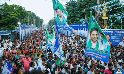 ఏపీలో కాపు రాజ‌కీయం మొద‌లైంది... !