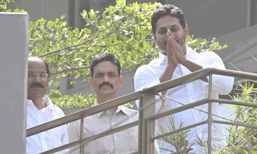 జగన్ చెన్నై టూర్ ఇంట్రెస్టింగ్