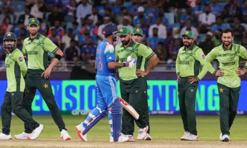 భారత్ – పాక్ మ్యాచ్... 10 సెకన్లకు రూ.40 లక్షలు.. గాల్లో రూ.2,200 కోట్లు!