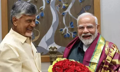 సీఎం ఢిల్లీ టూర్‌:  మారిన అజెండా ..!