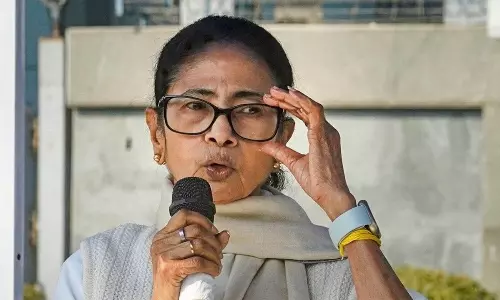 మ‌మ‌త గారూ ఆవేశం వ‌ద్దు.. స‌ర్‌ను కొన‌సాగించండి:  సుప్రీంకోర్టు