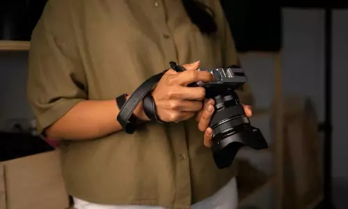 సెల‌బ్రిటీ వివాదం : కెమెరాలు తేవ‌డానికి స్టార్ హోట‌ల్స్ అభ్యంత‌రం వెన‌క‌?