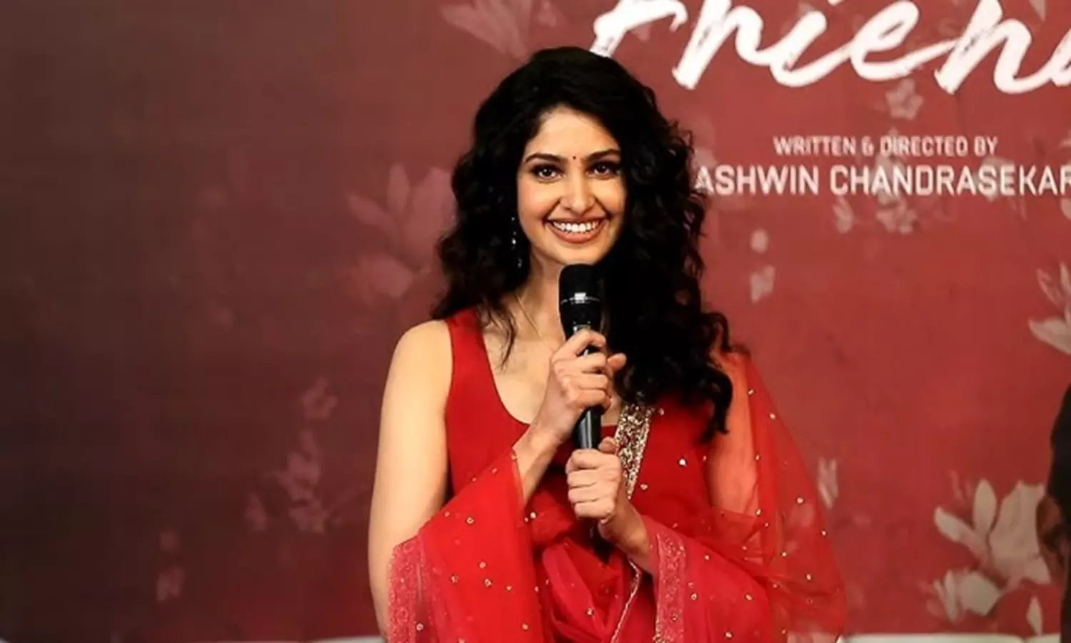 మిత్ర క్యారెక్టర్ నా రియల్ లైఫ్ లాగే ఉంటుంది: మానస వారణాసి!