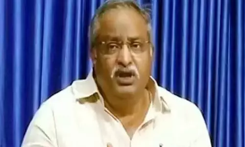 బాబు యాంటీ ఓటు బ్యాంక్ ని ఏబీవీ లాగేస్తారా ?