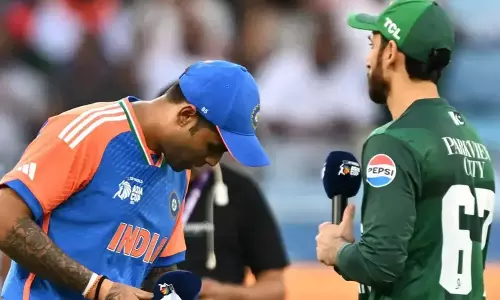 భారత్–పాకిస్తాన్ పోరుకు లైన్ క్లియర్: పీసీబీ మొండితనానికి ఐసీసీ చెక్!