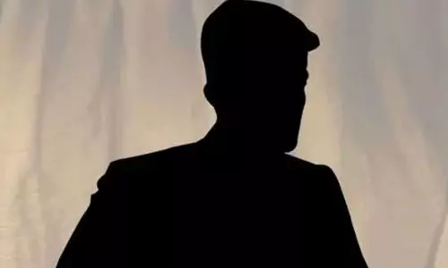 ట్రెండీ టాక్: జైలుపాలైన న‌టుడి కోసం క్రౌడ్ ఫండింగా?