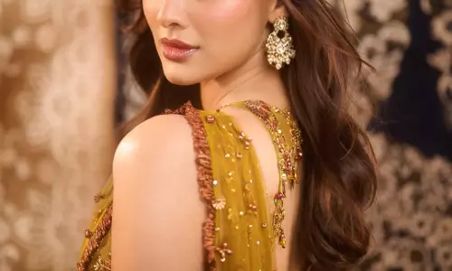 Saiee Manjrekar Celebrates Indian Craftsmanship