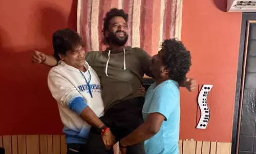 దేవీ శ్రీ‌ ప్ర‌సాద్‌ని అలా ఎత్తేశారేంటో..?